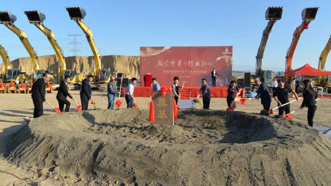 5ba363b2b4b7a.jpg 0f00159ab8ce452bbc2175cdea014bed.jpg